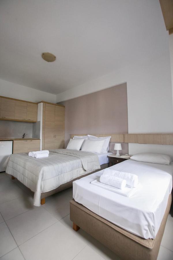 Grigoriou Apartments Polihrono โปไลโครโน ภายนอก รูปภาพ