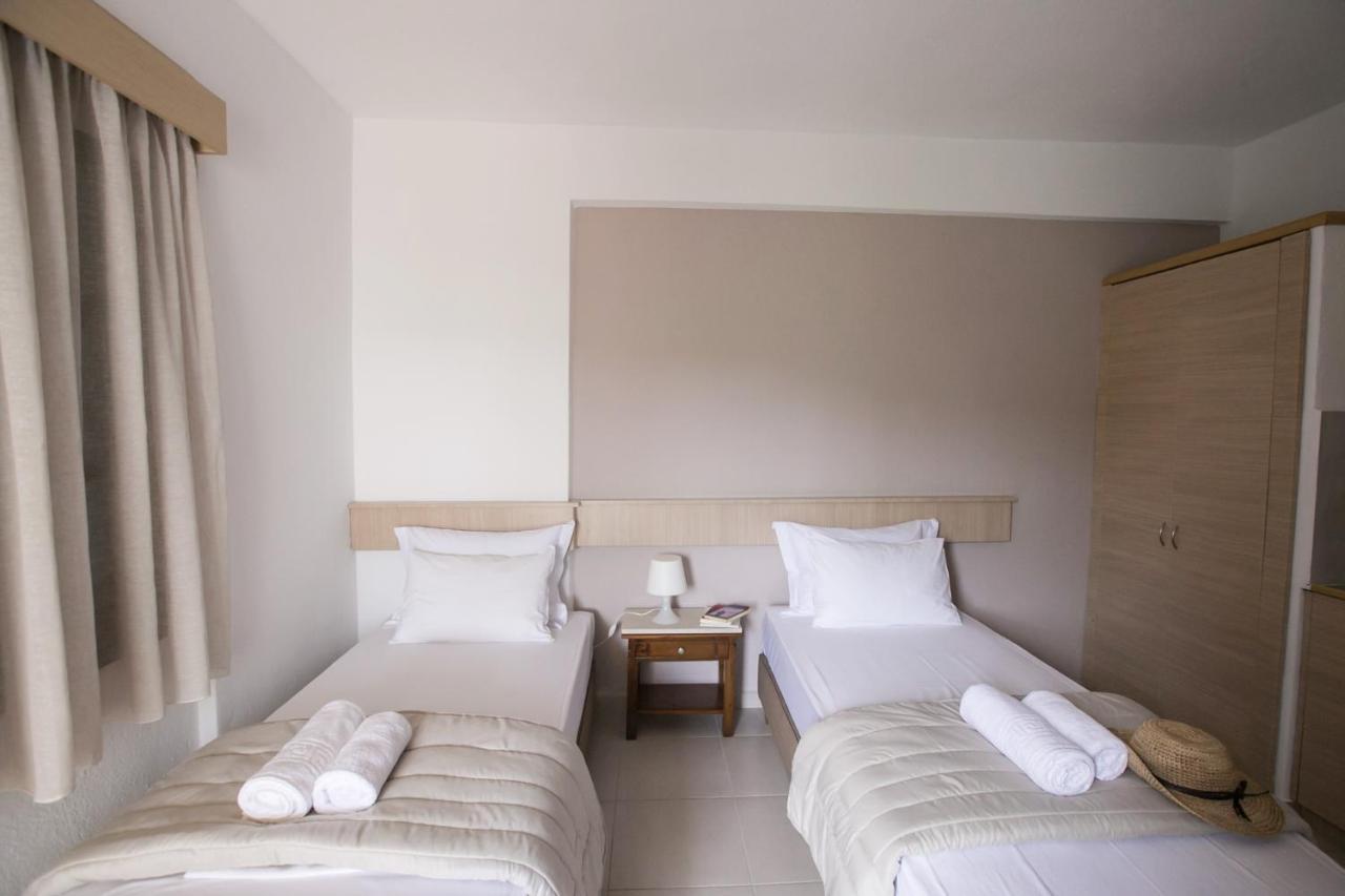 Grigoriou Apartments Polihrono โปไลโครโน ภายนอก รูปภาพ