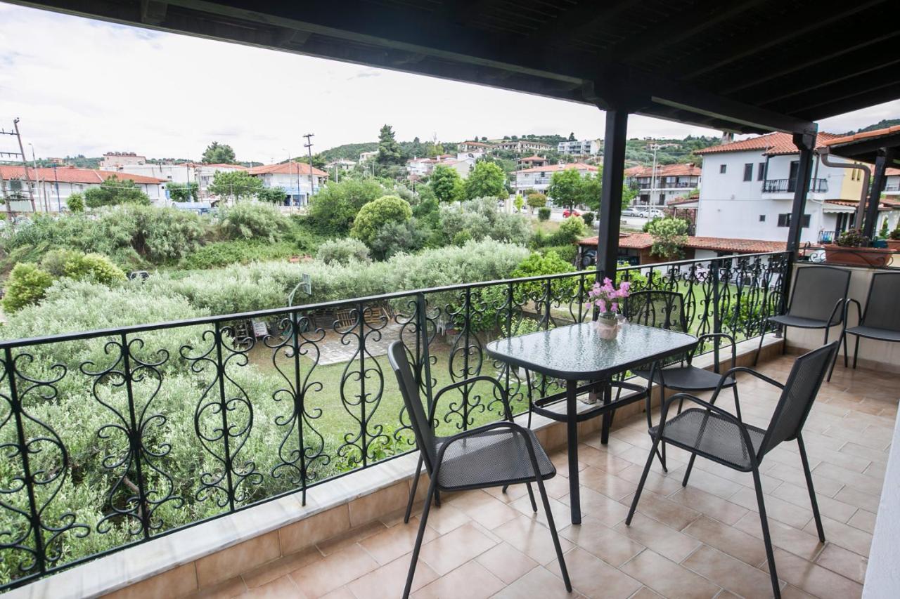 Grigoriou Apartments Polihrono โปไลโครโน ภายนอก รูปภาพ