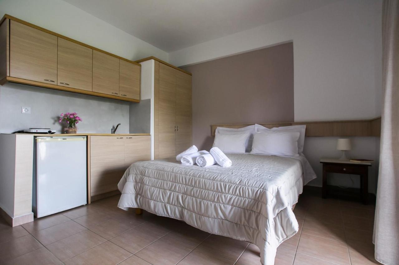 Grigoriou Apartments Polihrono โปไลโครโน ภายนอก รูปภาพ
