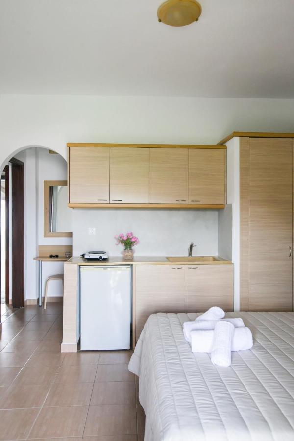 Grigoriou Apartments Polihrono โปไลโครโน ภายนอก รูปภาพ
