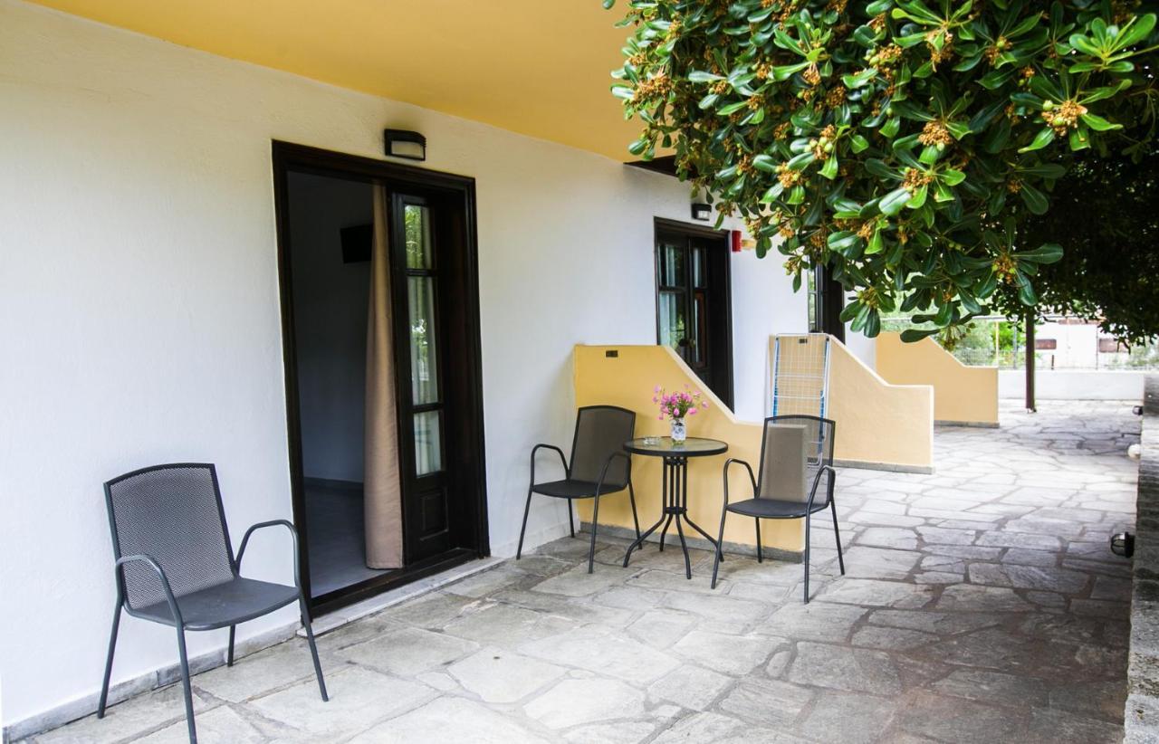 Grigoriou Apartments Polihrono โปไลโครโน ภายนอก รูปภาพ